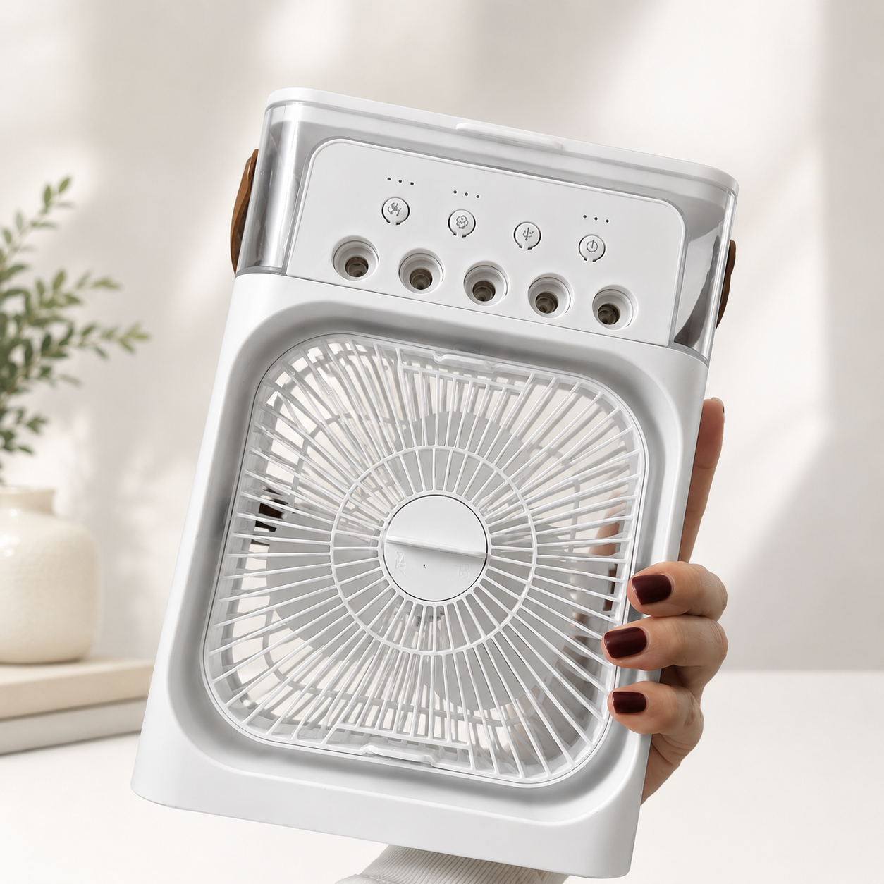 Ventilador con Pulverizador Portátil NovoKosmo™